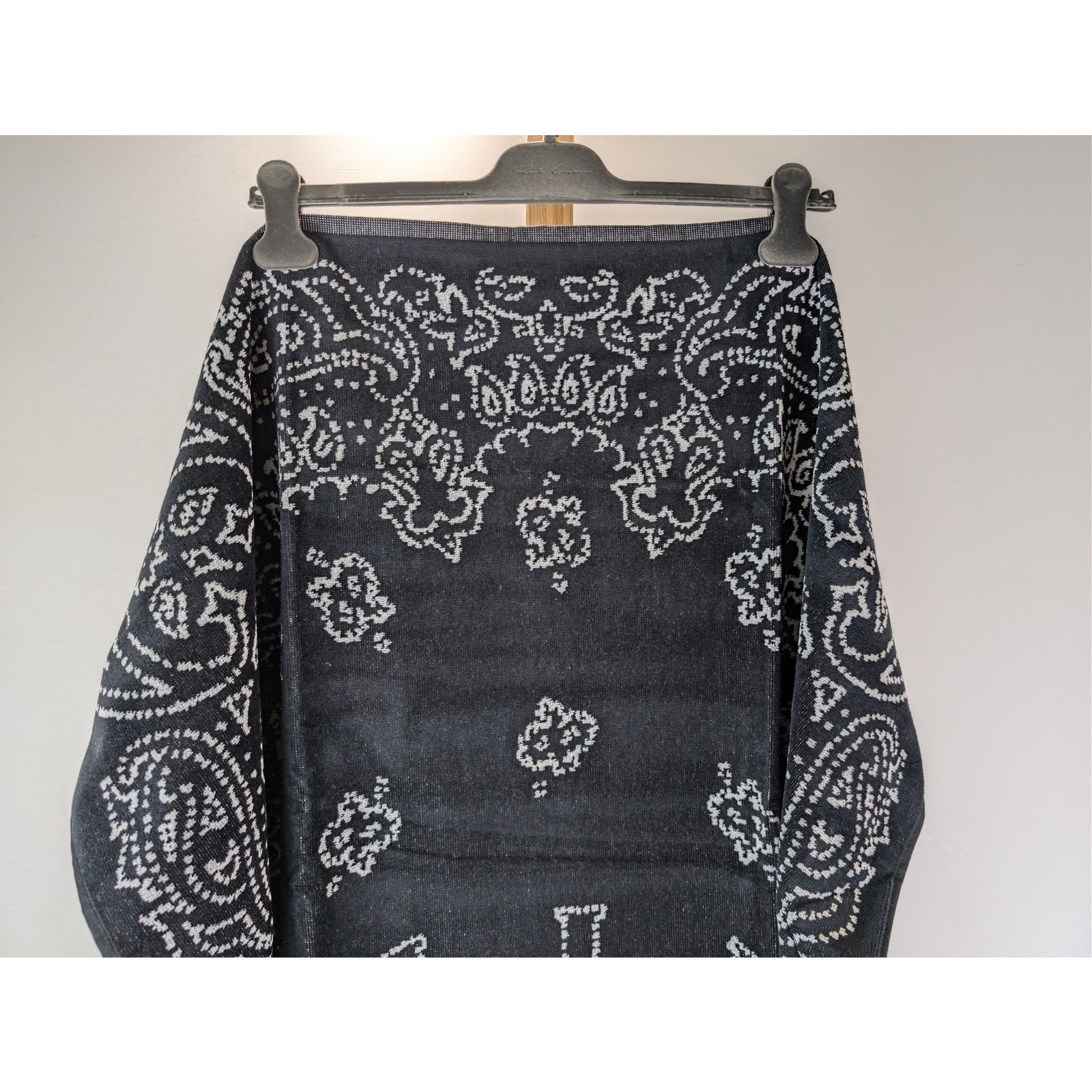 Amiri o1rshd1 Size: OS / Q:3 / bandana cotton towel in Black/White Size ONE SIZE - 3 Thumbnail