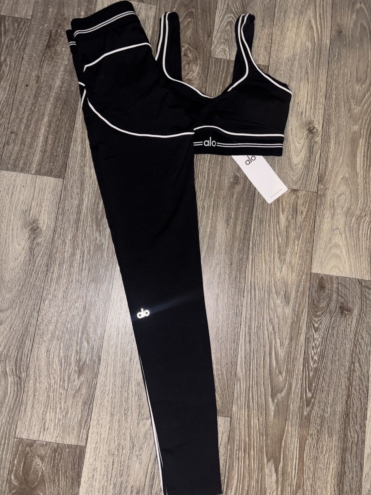 Other Alo Hearthrob Size M / US 6-8 / IT 42-44 - 3 Thumbnail