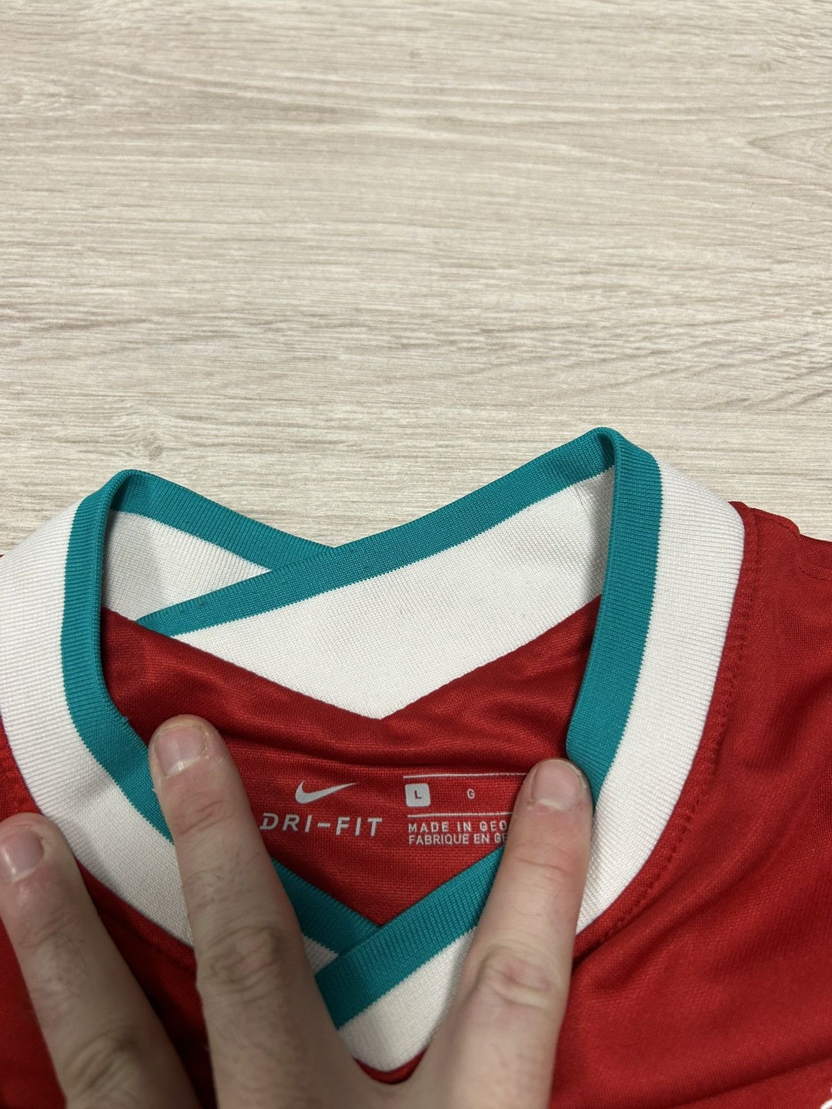 Nike Nike Soccer Jersey FC Liverpool 2020/21 away size M Size US M / EU 48-50 / 2 - 7 Thumbnail