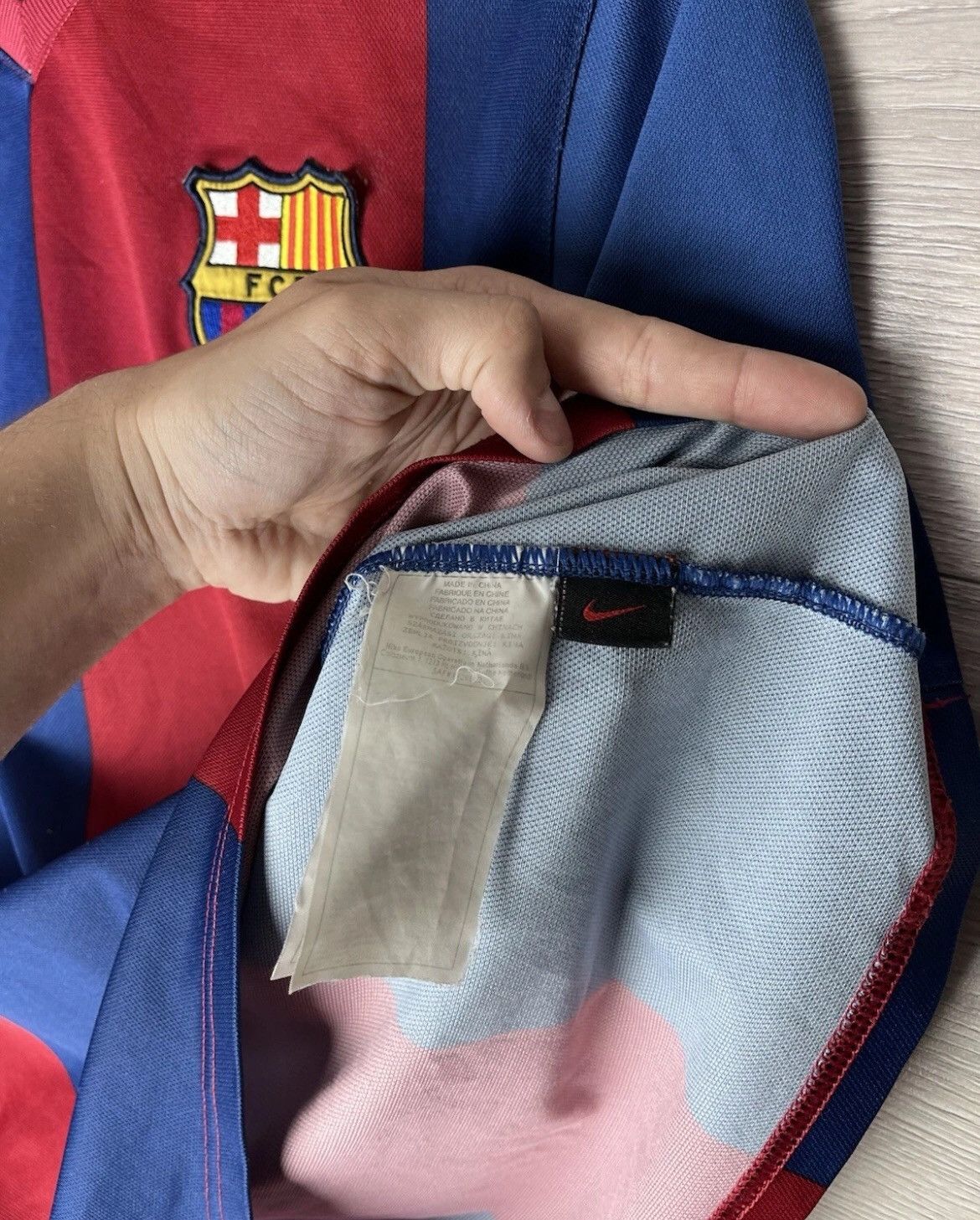 Nike VINTAGE SOCCER JERSEYS FC BARCELONA NIKE Y2K DRILL Size US M / EU 48-50 / 2 - 5 Thumbnail