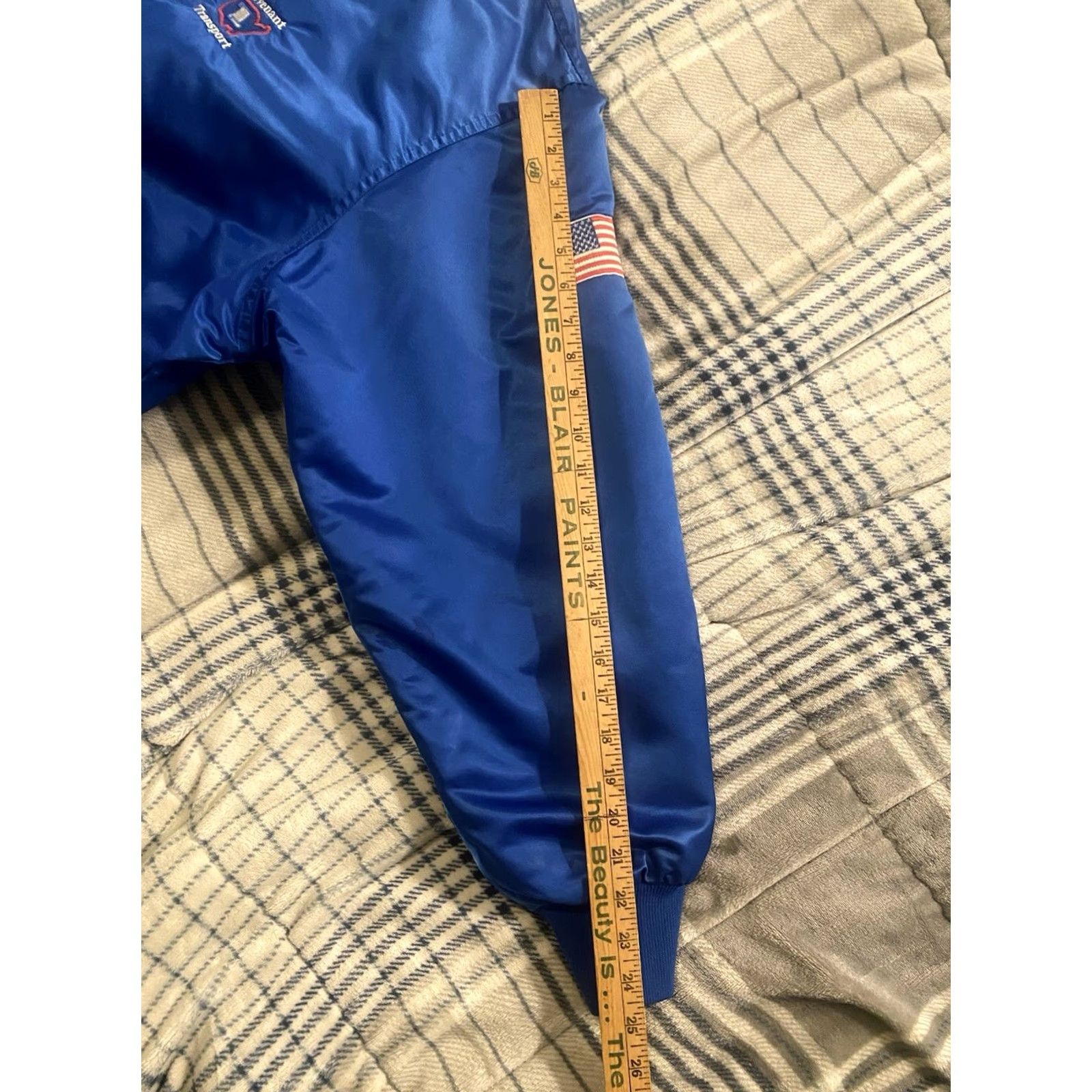 Vintage VINTAGE Game Sportswear Bomber Jacket Men's 2XL Blue Nylon Satin Quilted Logo Pocket Bonded 90s Transportation Theme Size US XXL / EU 58 / 5 - 4 Thumbnail