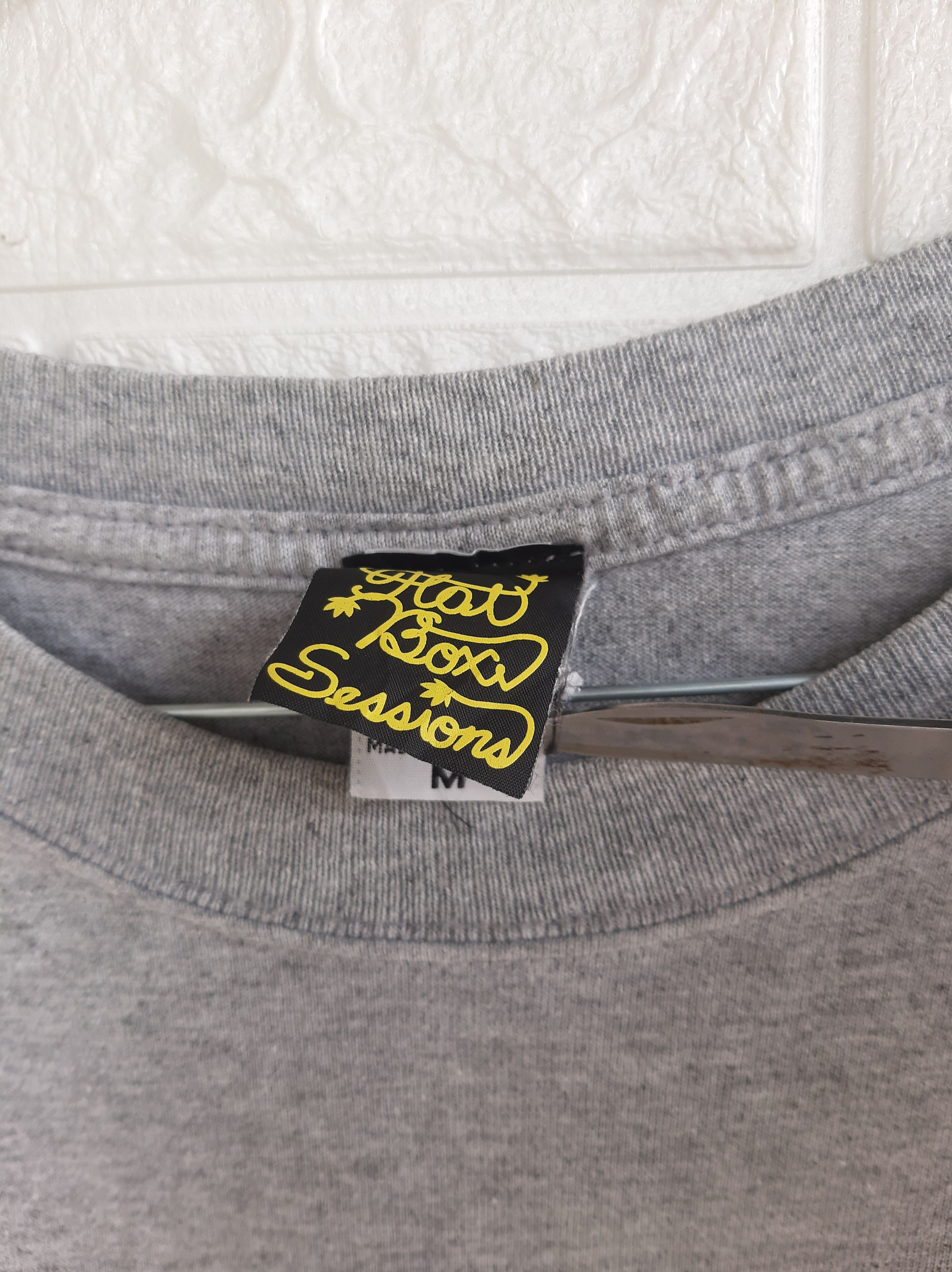 Japanese Brand × Vintage Vintage y2k hot box sessions cheec and chong blunt tee Size US M / EU 48-50 / 2 - 4 Thumbnail