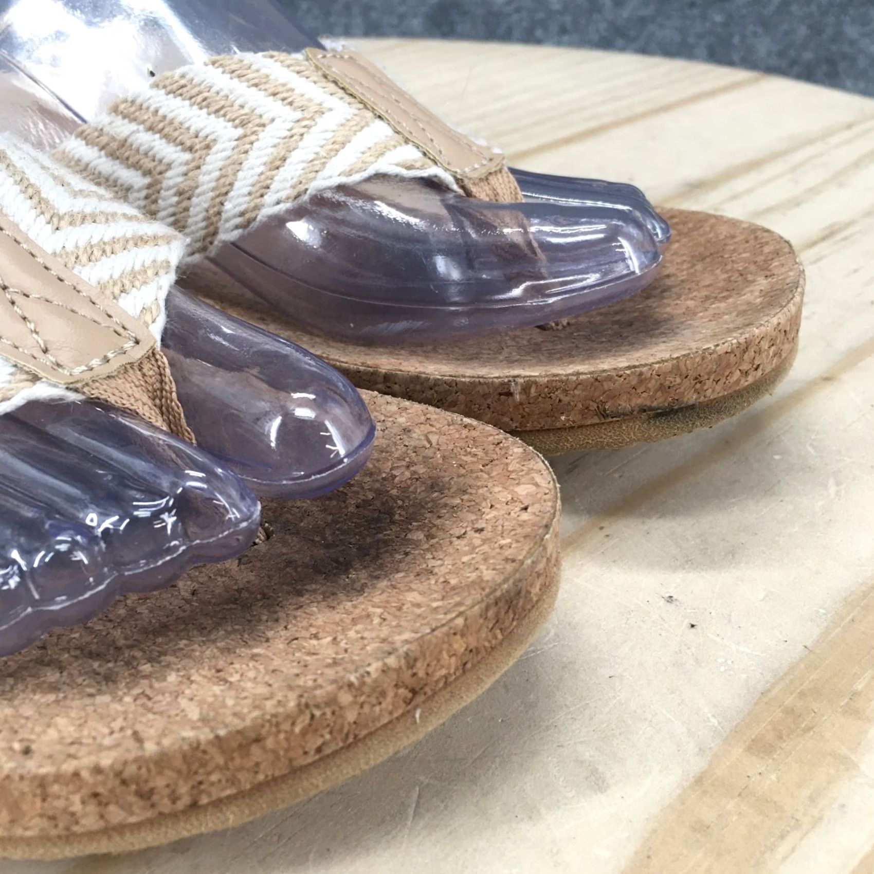 Billabong Billabong Sandals Womens 8 Kailani Chevron Slip On Flip Flops Flats Brown Fabric Size US 8 / IT 38 - 4 Thumbnail