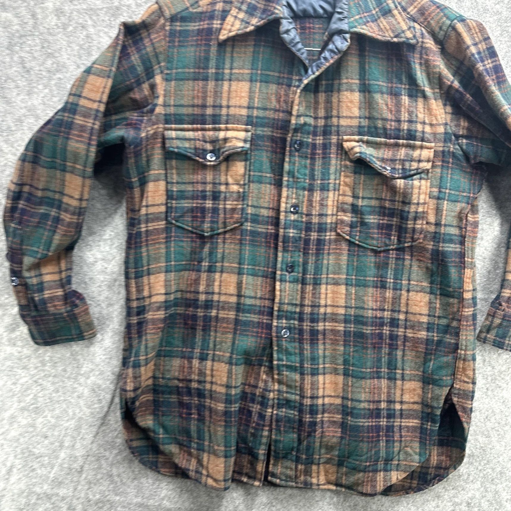 Pendleton VINTAGE Pendleton Jacket Mens L Green Brown Plaid Wool Lined Shirt 70s Size US L / EU 52-54 / 3 - 5 Thumbnail