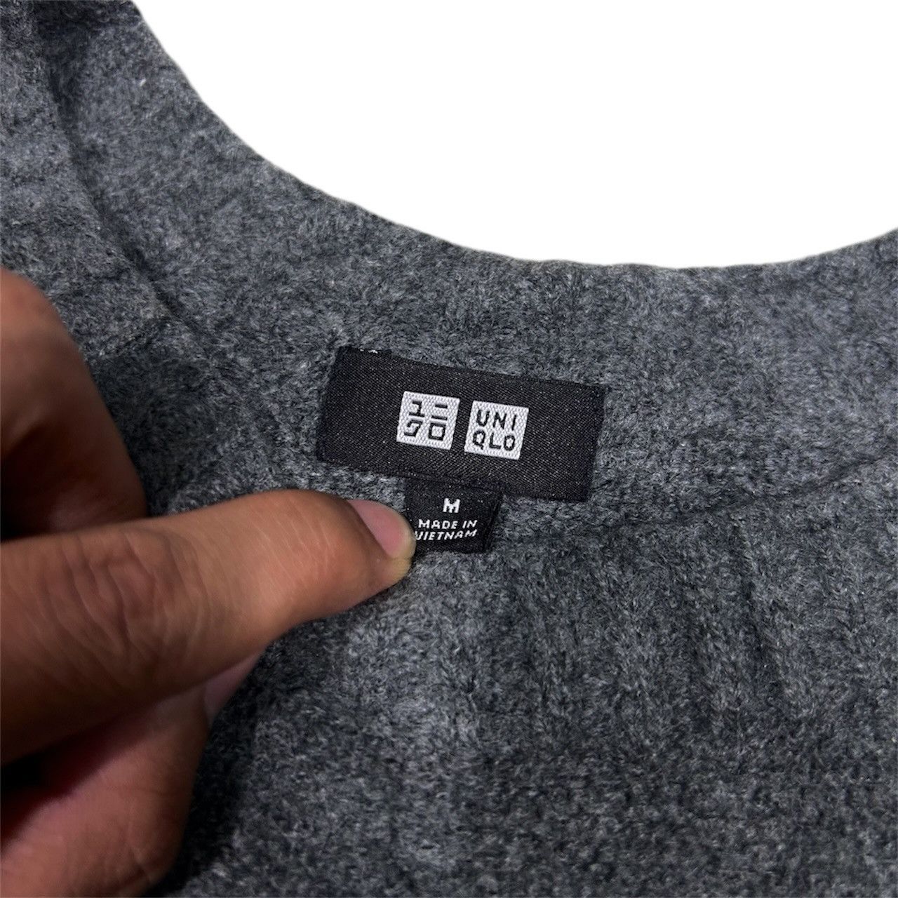 Uniqlo Uniqlo Lambswool Longsleeves Crew Neck Sweater Size US M / EU 48-50 / 2 - 3 Thumbnail