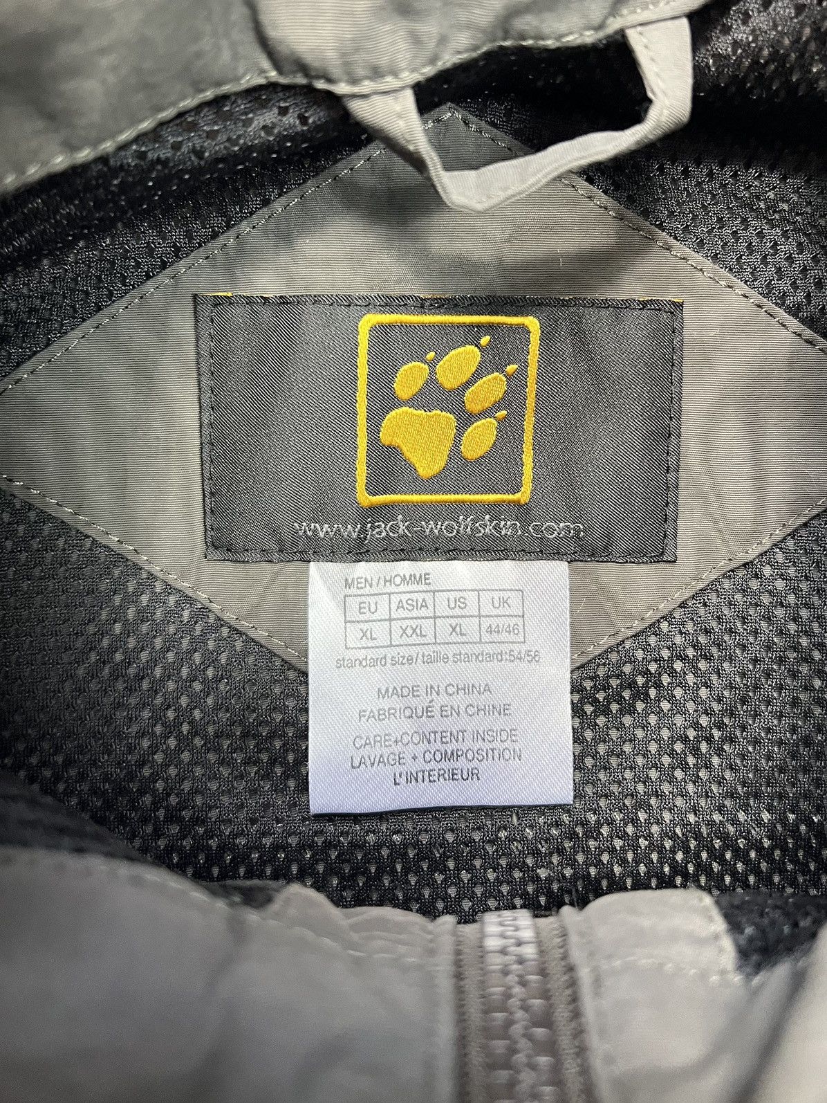 Jack Wolfskin Vest Jacket Jack Wolfskin Logo Size US XL / EU 56 / 4 - 3 Thumbnail