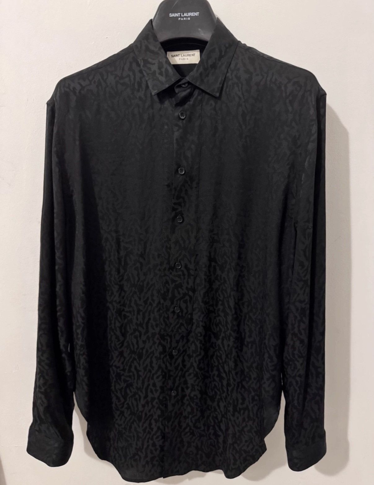 Saint Laurent Paris SLP 20FW Runway Silk Tone-on-Tone All-Over Thorn Print Shirt Size US M / EU 48-50 / 2 - 1 Thumbnail