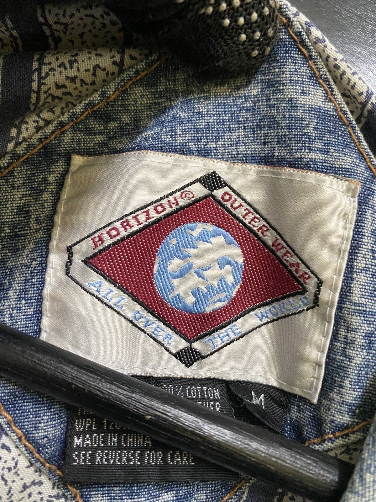 Vintage Vintage 90s Horizon Outer Wear Acid Wash Denim Jacket Size US M / EU 48-50 / 2 - 9 Thumbnail