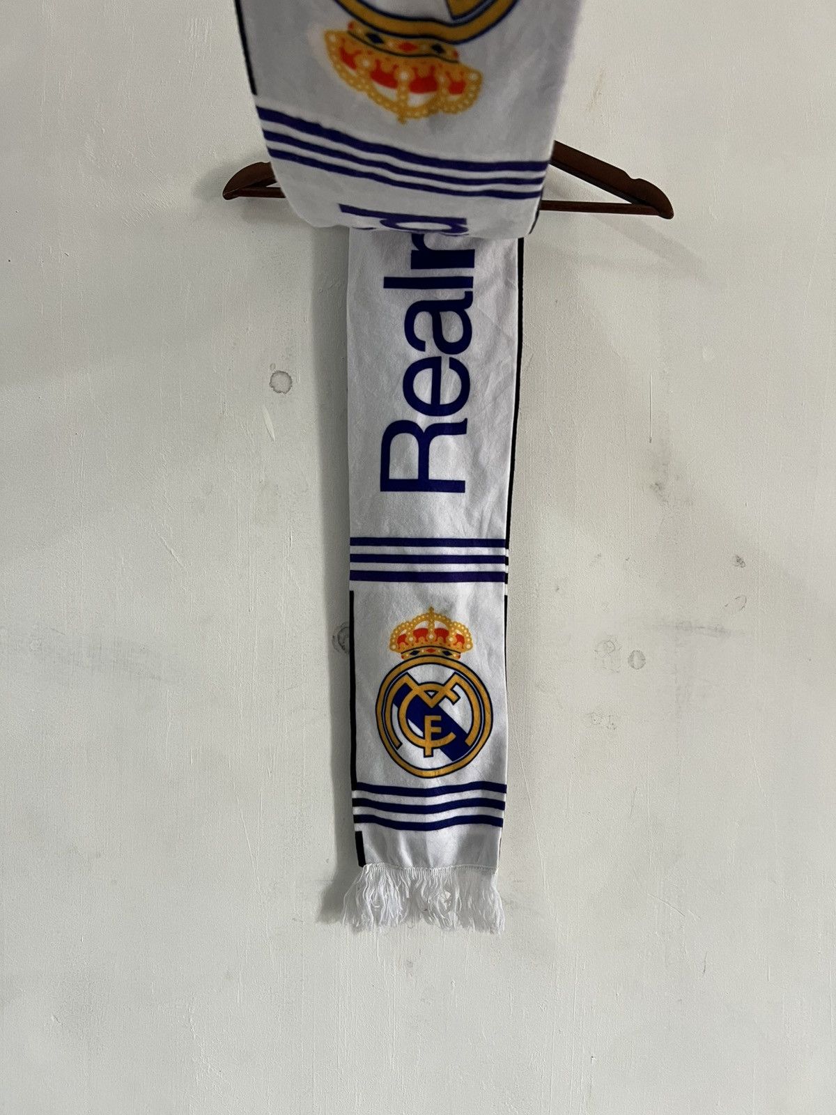Vintage Real Madrid Scarf Size ONE SIZE - 3 Thumbnail