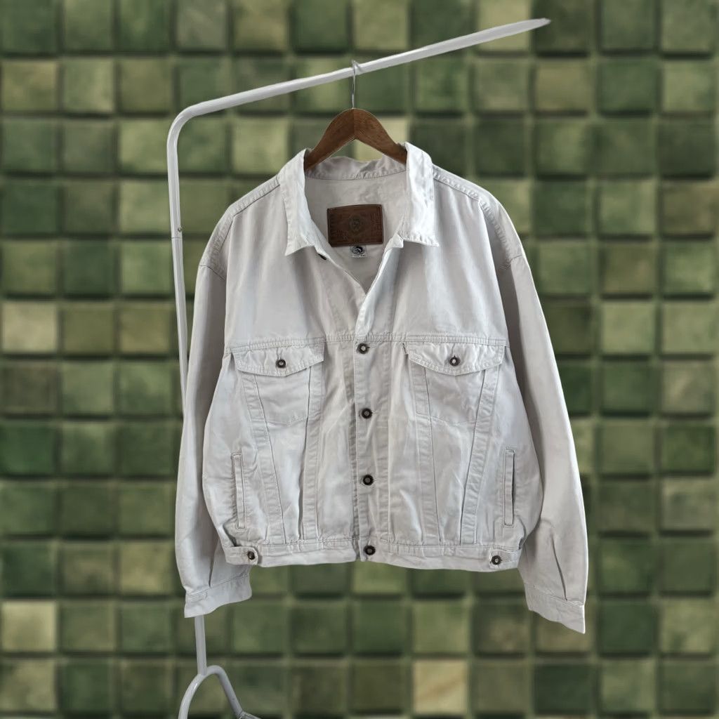 Diesel VINTAGE Diesel Jacket 90s Denim Cropped Button-Up White XXL Men Cropped Denim Jacket Casual Workwear 90s Y2K Vintage Diesel Clothes USA Italy Size US XXL / EU 58 / 5 - 1 Thumbnail