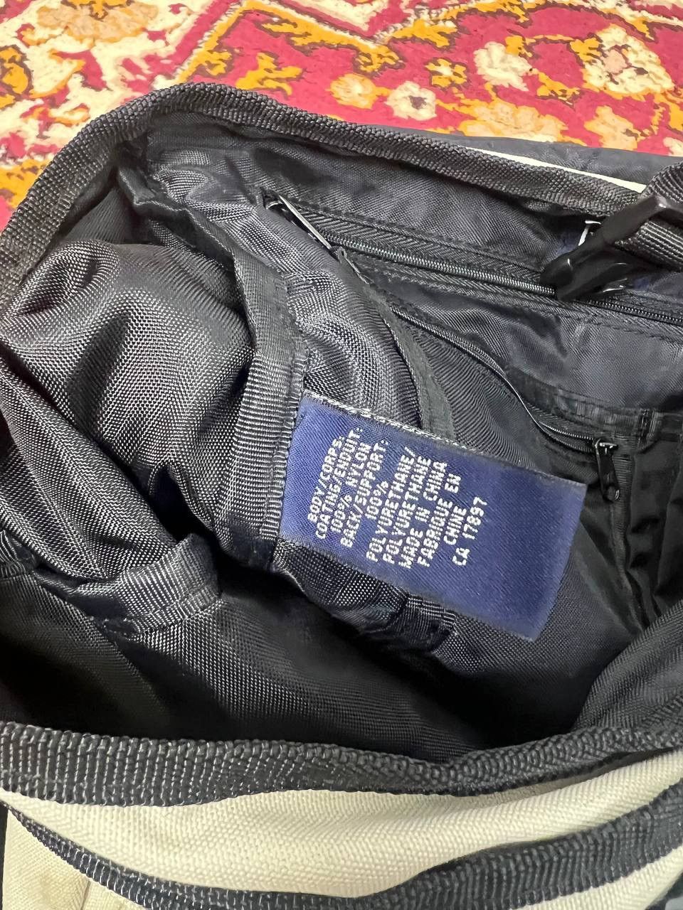 Gap × Vintage Vintage Gorpcore GAP Messenger Backpack Y2K Japanese bag Size ONE SIZE - 18 Thumbnail