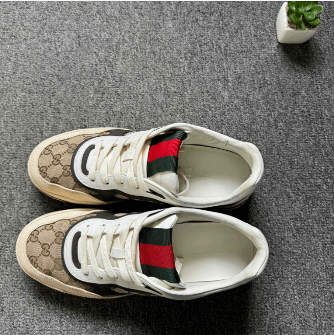 Gucci Gucci Low-Top Sneaker Size US 11 / EU 44 - 3 Thumbnail