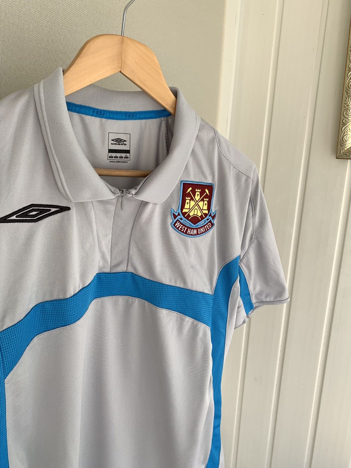 Umbro Umbro WEST HAM United FC 2008-2009 Polo Shirt Jersey Size L Size US L / EU 52-54 / 3 - 3 Thumbnail