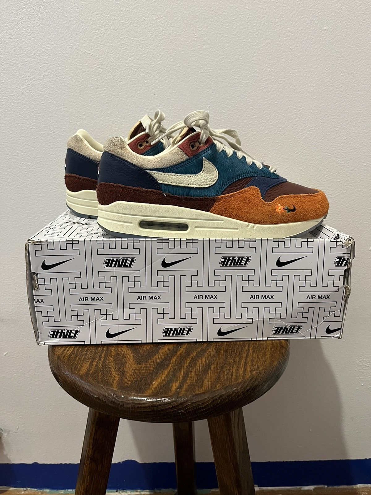 Nike Nike Air Max 1 Size US 8.5 / EU 41-42 - 3 Thumbnail