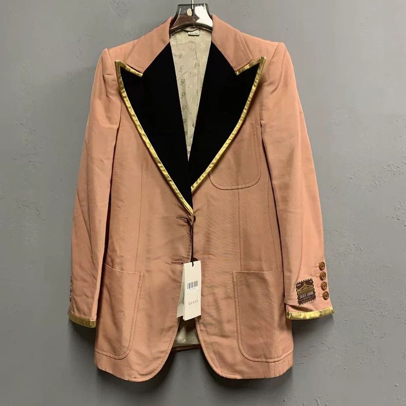 Gucci Gucci Gold-bordered suit 2501-Nextarrow Size XS / US 0-2 / IT 36-38 - 1 Thumbnail