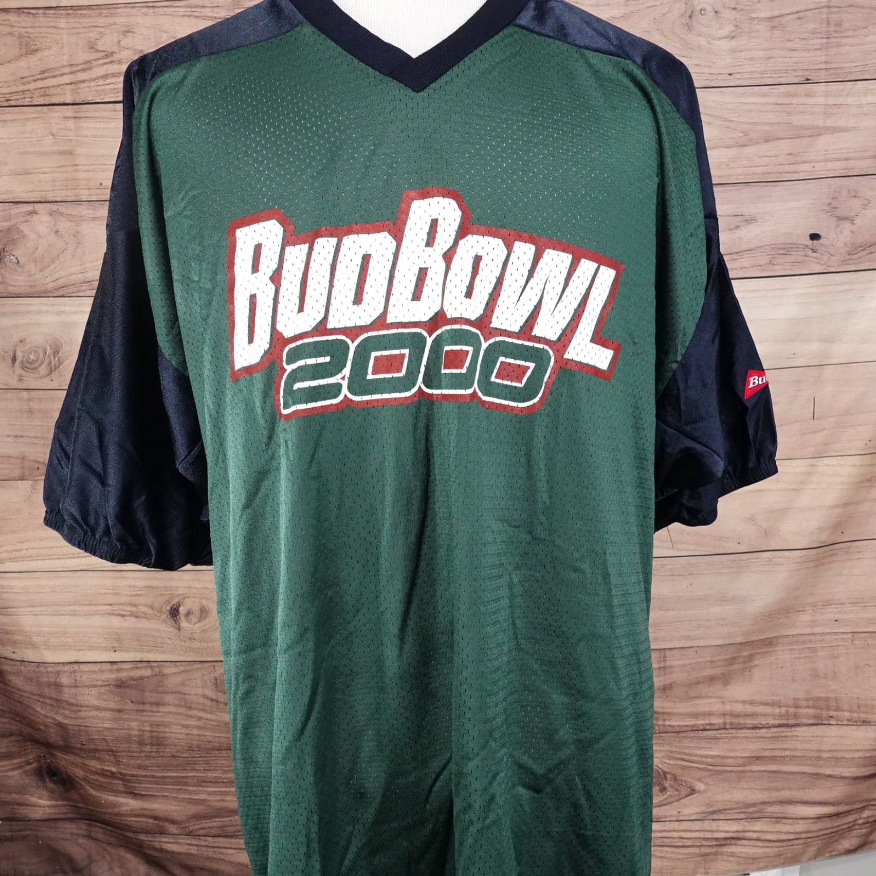 Budweiser VINTAGE EMPIRE SPORTING GOODS BUD BOWL 2000 GREEN FOOTBALL JERSEY ONE SIZE 26X34 Mens Size US M / EU 48-50 / 2 - 2 Thumbnail