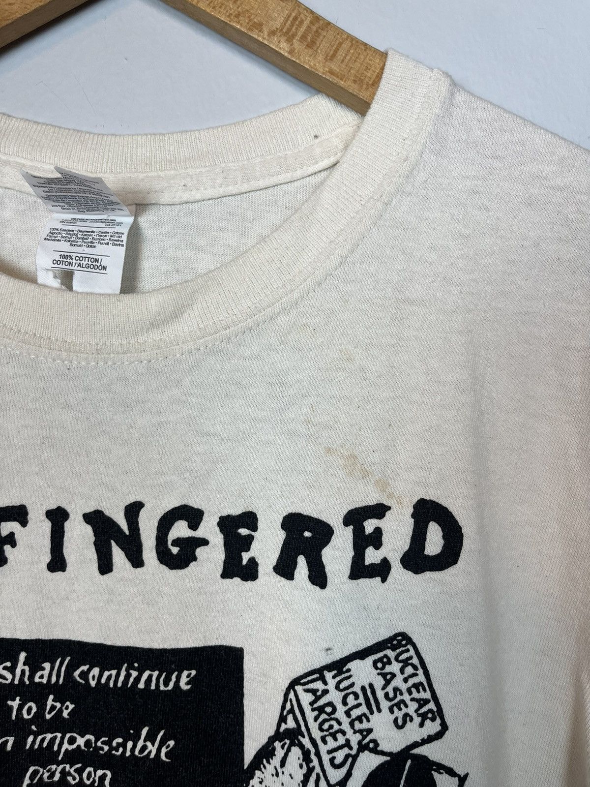 Gildan × Japanese Brand Two Fingered Approach Band Tee Size US S / EU 44-46 / 1 - 8 Thumbnail