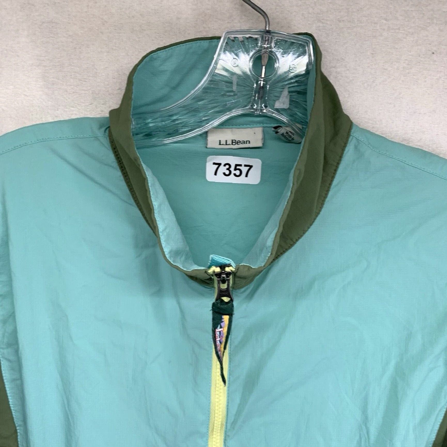 Vintage VINTAGE LL Bean Women's Windbreaker Jacket Softshell Packable All Seasons Casual Travel Medium M Size M / US 6-8 / IT 42-44 - 3 Thumbnail