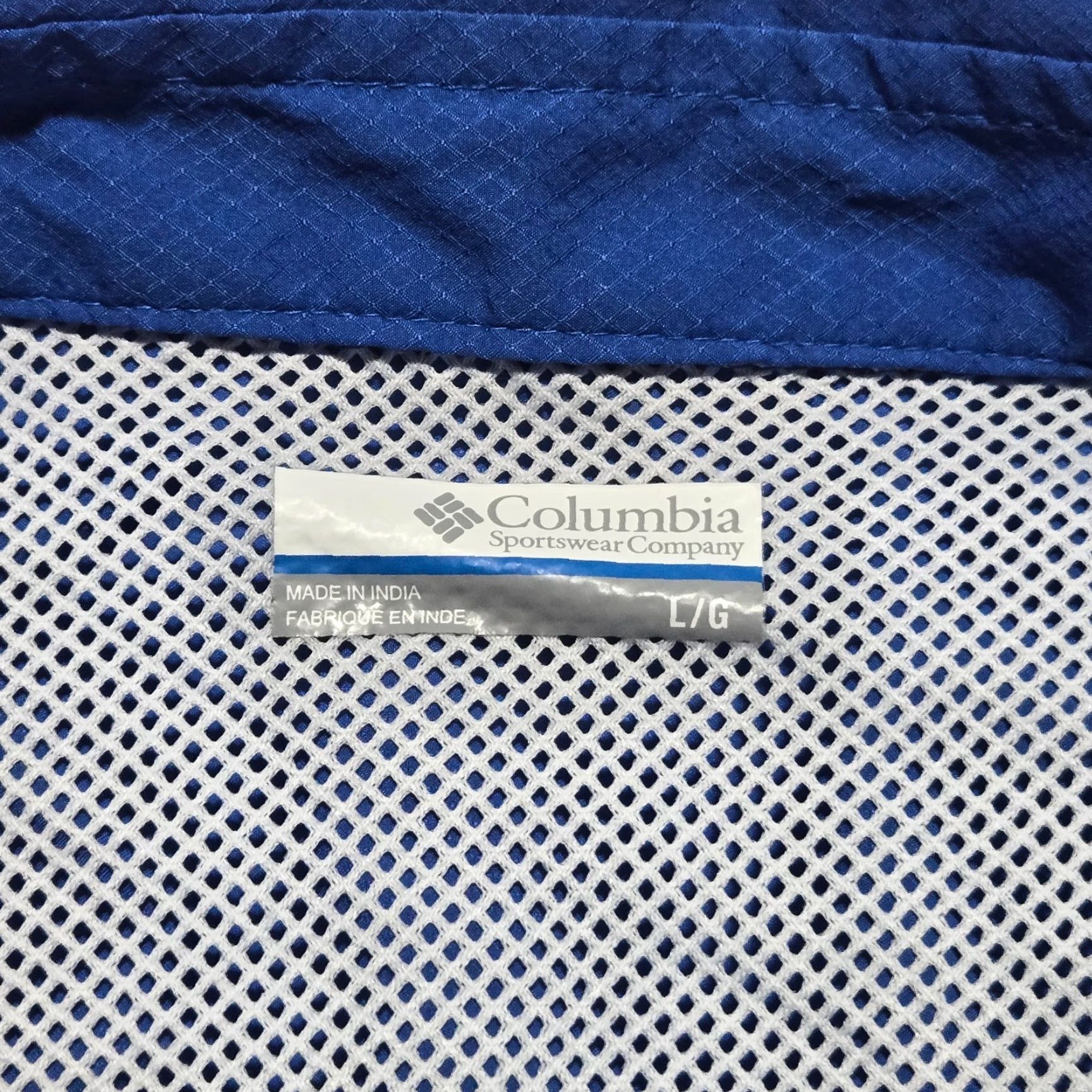 Vintage Columbia Shirt Mens L Blue PFG Foothills Omni-Shade Short Sleeve Button Up Collared Casual Modern Size US L / EU 52-54 / 3 - 4 Thumbnail