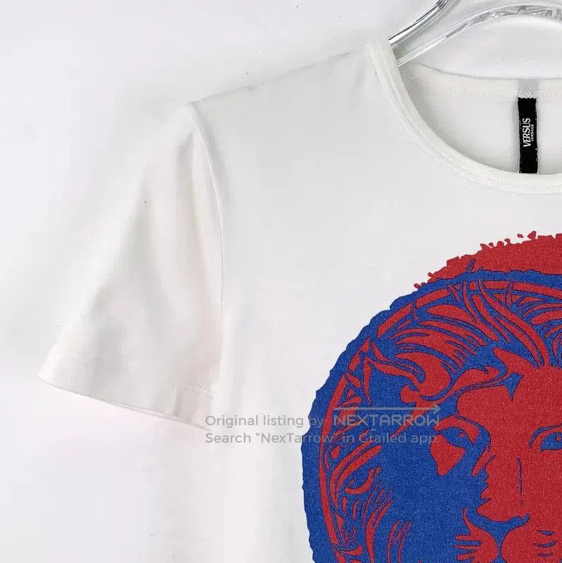 Versace Versace Women's Short Sleeve White T-Shirt . Size S / US 4 / IT 40 - 2 Thumbnail