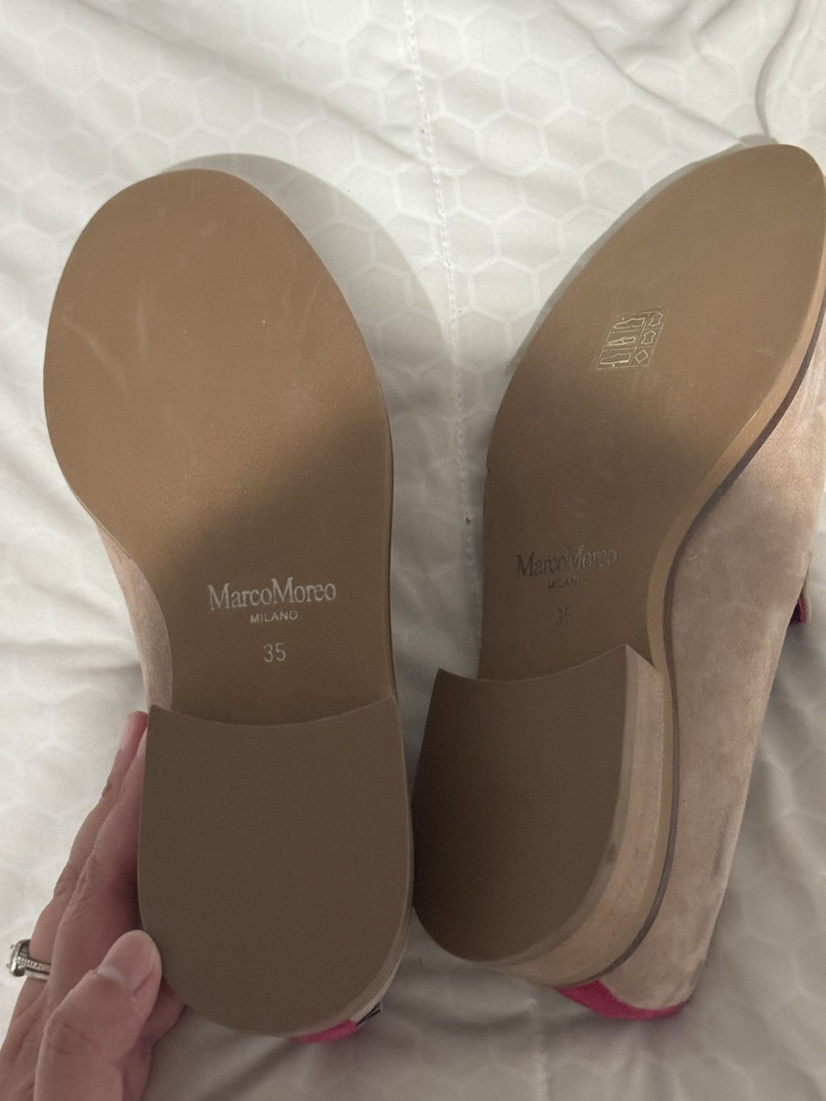 Other Marco Moreo Loafers Tan Canvas and Fuschia Size US 5 / IT 35 - 2 Thumbnail