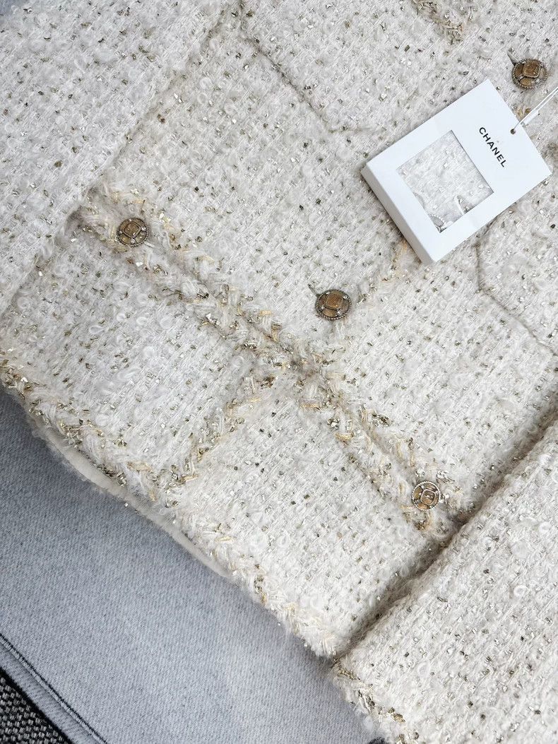 Chanel Chanel 19A Egypt Series Knit Jacket Size L / US 10 / IT 46 - 4 Thumbnail