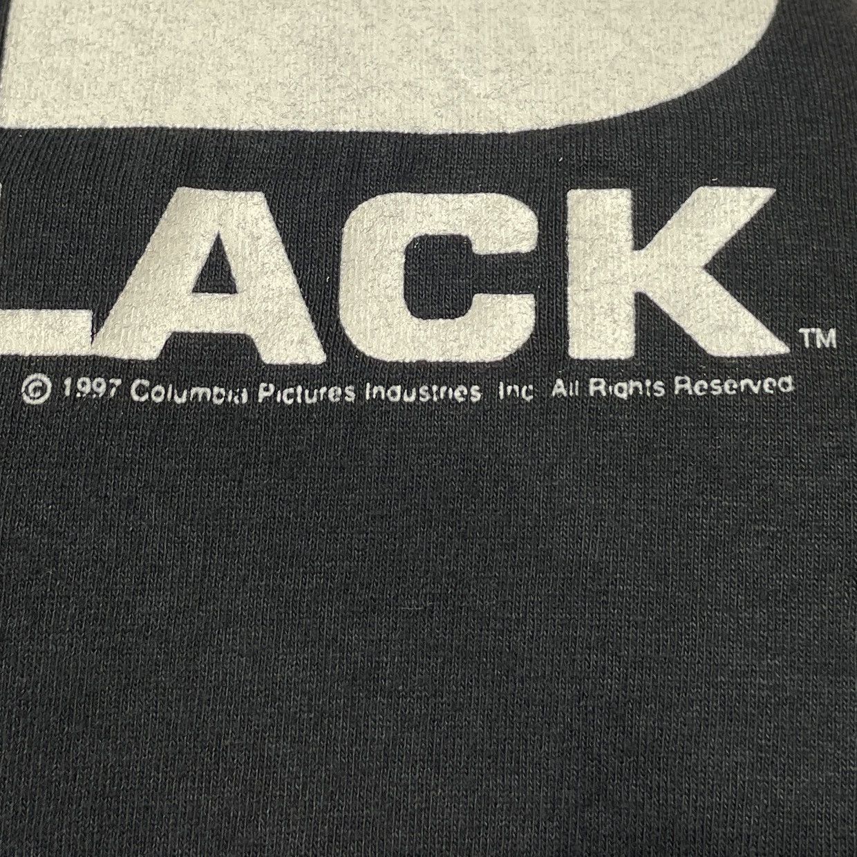 Vintage Vintage Movie Men In Black T-shirt 1997s Size US L / EU 52-54 / 3 - 12 Thumbnail