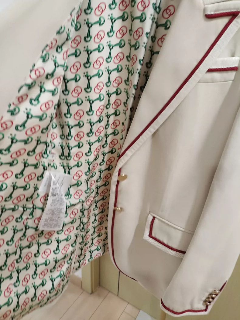 Gucci Gucci Size OS College style full of logo suit inside 2502- Size 38R - 5 Thumbnail