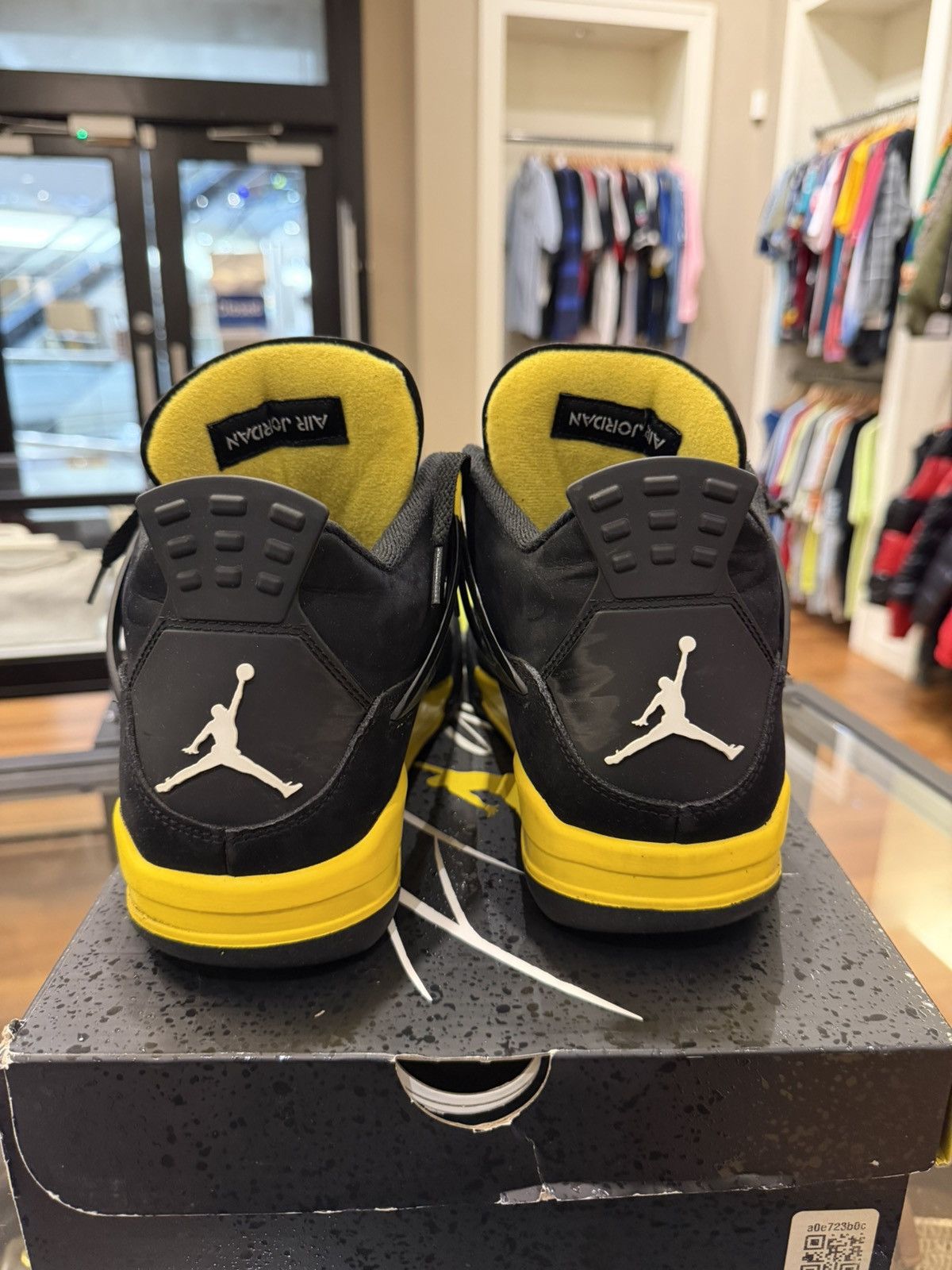 Jordan Brand Jordan 4 Retro ‘Thunder (2023)’ Size US 11 / EU 44 - 6 Thumbnail