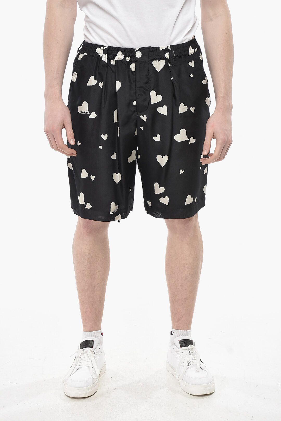 Marni Single-Pleat Silk Shorts with Heart Pattern Size US 32 / EU 48 - 1 Thumbnail