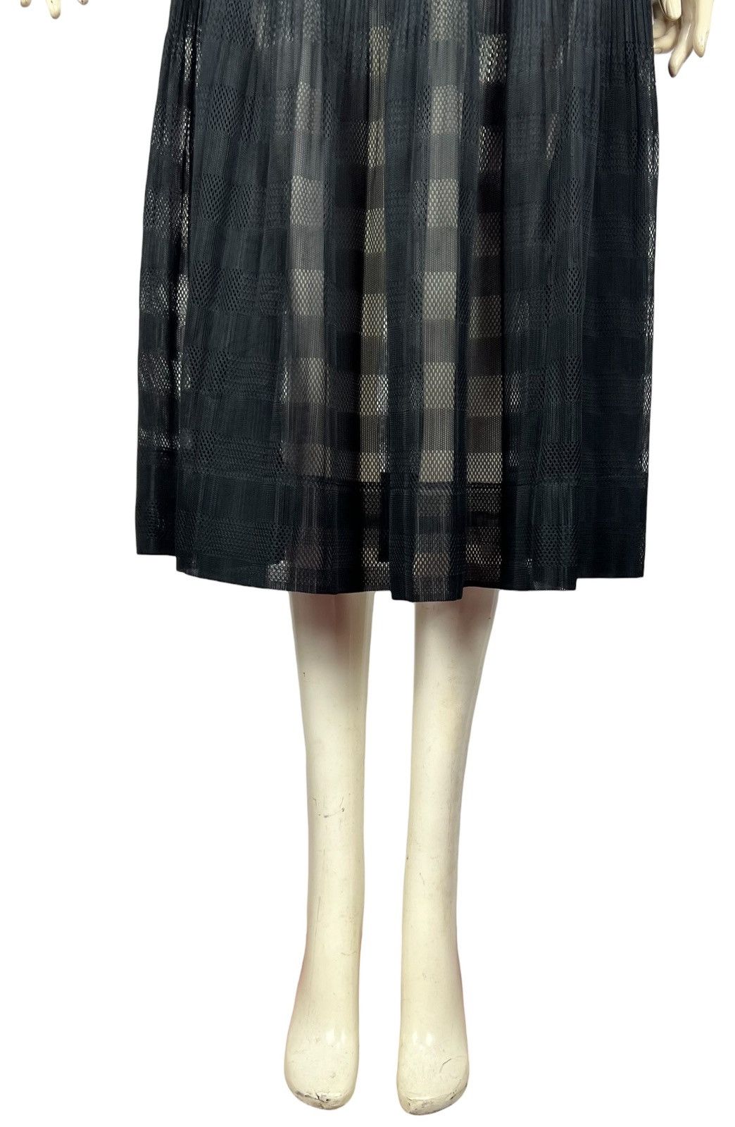 Pleats Please Issey Miyake Issey Miyake Pleats Please Black Grid Midi Skirt Sz 2 Size 28" / US 6 / IT 42 - 6 Thumbnail