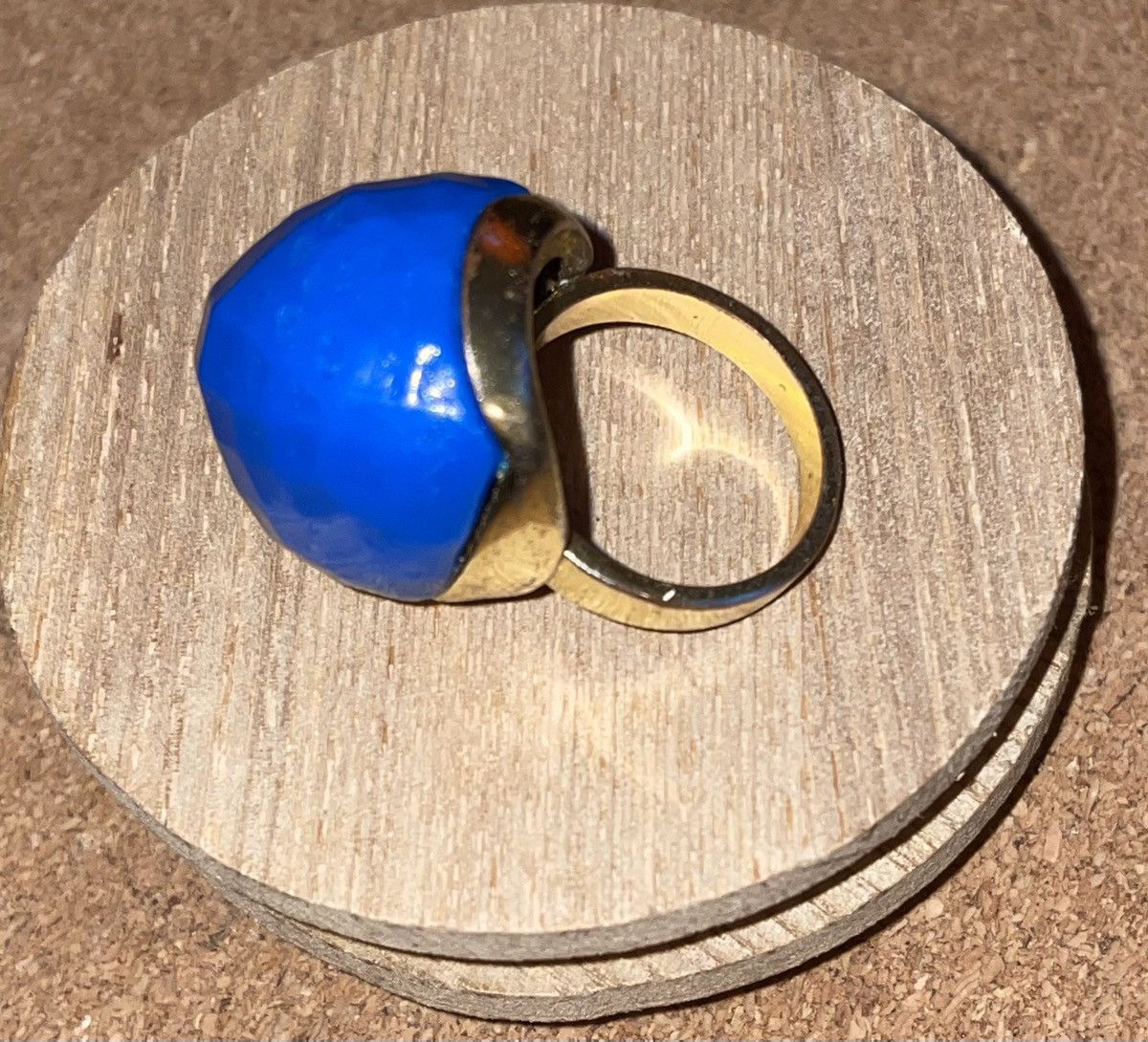 Vintage Vintage 1970’s Lapis Blue Resin Faceted Dome Ring Size 6 Size ONE SIZE - 11 Thumbnail