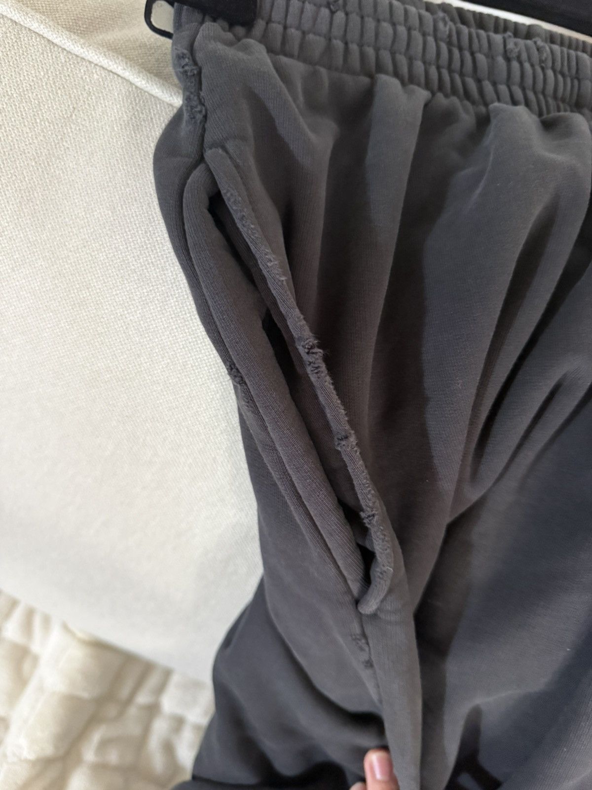 Balenciaga Distressed baggy Sweatpants Sz. S Size US 31 - 3 Thumbnail