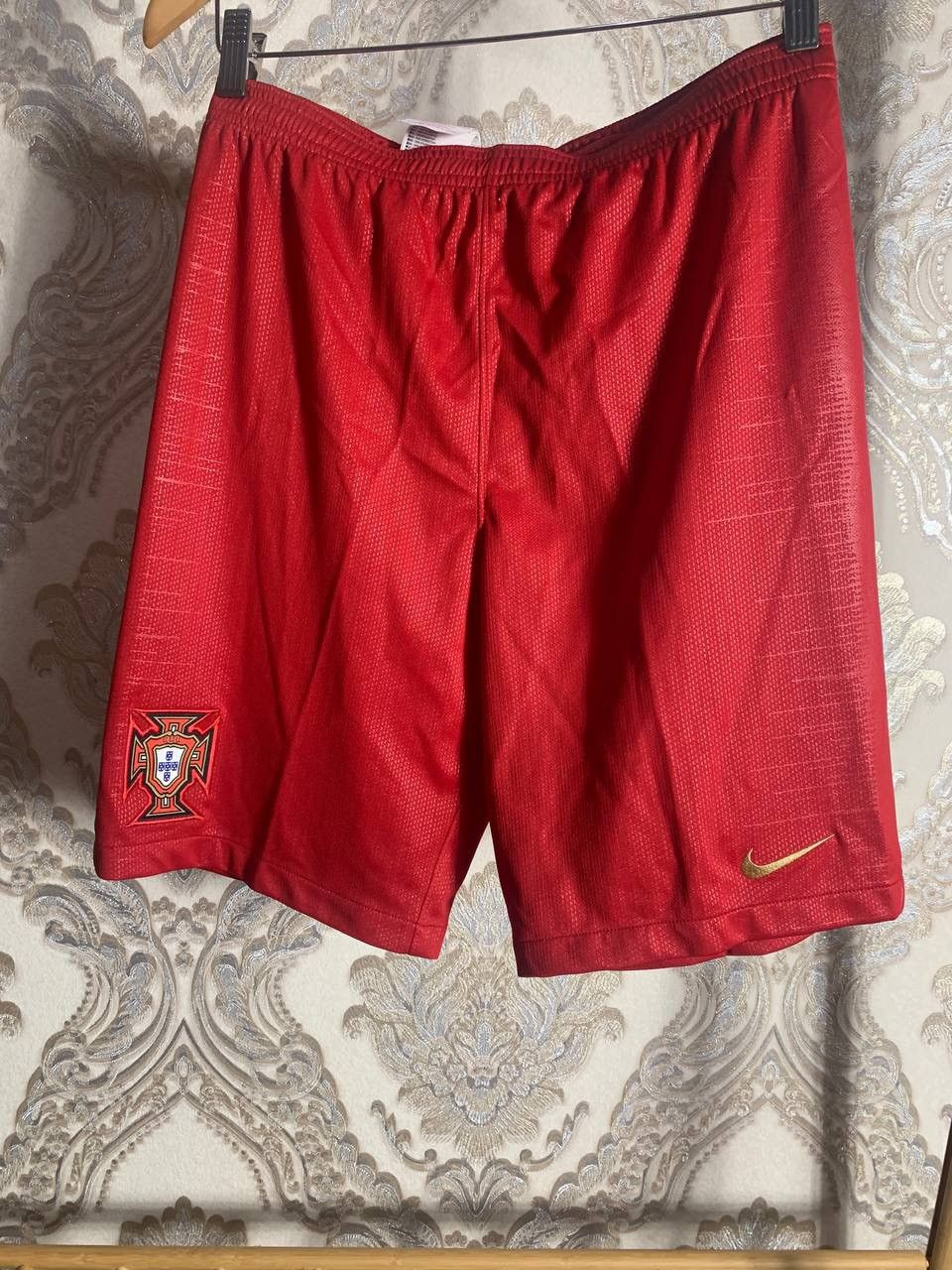 Nike VINTAGE NIKE PORTUGAL SOCCER JERSEY SHORTS RONALDO Y2K 90s Size US S / EU 44-46 / 1 - 2 Thumbnail