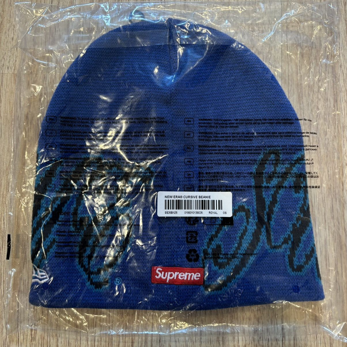 New Era × Supreme Supreme New Era Cursive Beanie Size ONE SIZE - 4 Thumbnail