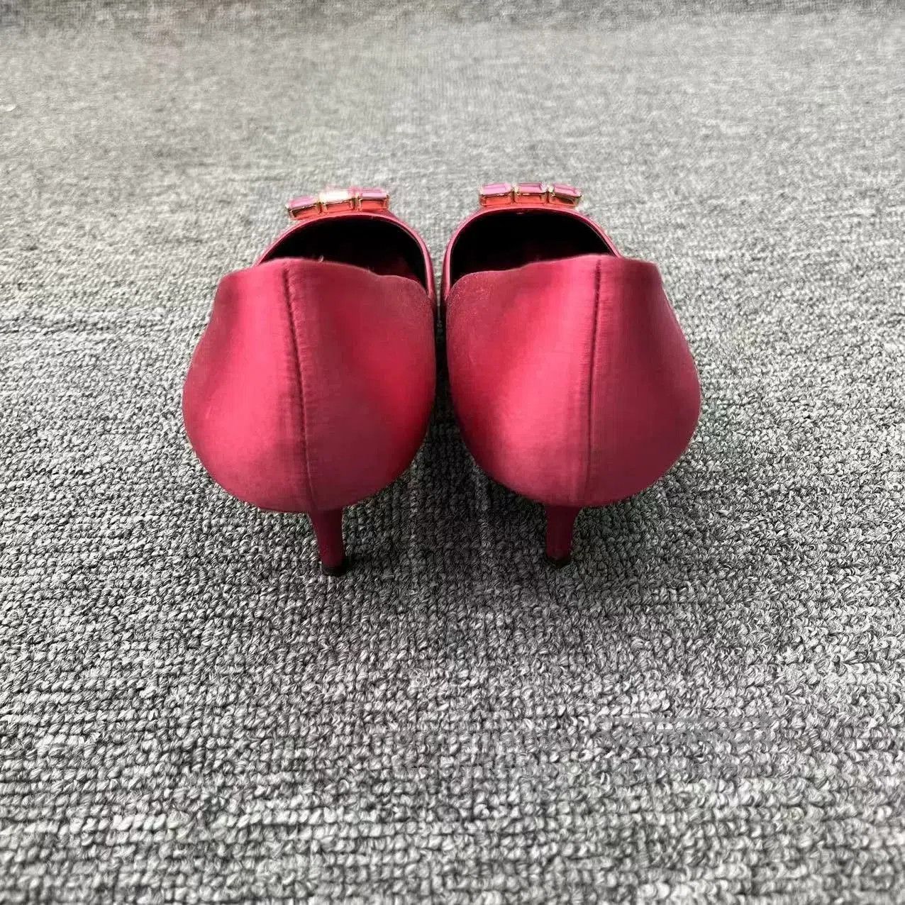Roger Vivier Roger Vivier RV Silk Satin Diamond Heels. Size US 6.5 / IT 36.5 - 4 Thumbnail