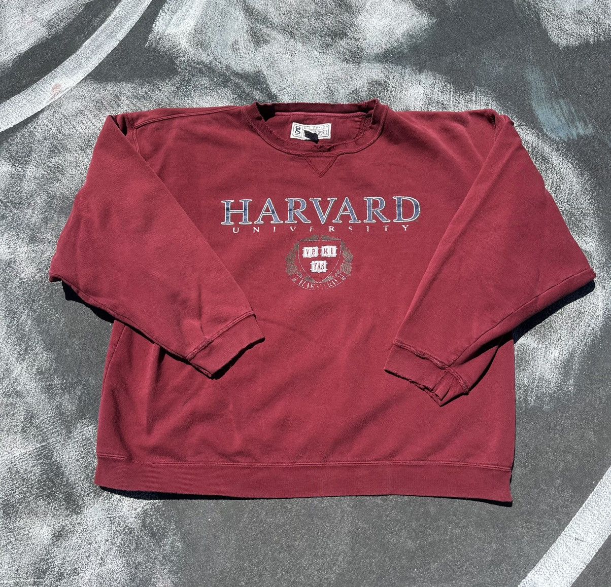 VINTAGE HARVARD CRIMSON CREWNECK SWEATSHIRT 90s IVY LEAGUE