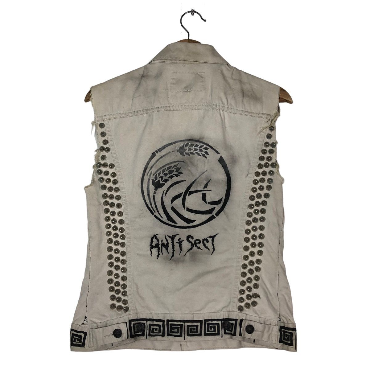 Japanese Brand 🔥VINTAGE TANK TOP CUSTOM LEVI’S BIKER BONDAGE PUNK STYLE Size US M / EU 48-50 / 2 - 8 Thumbnail