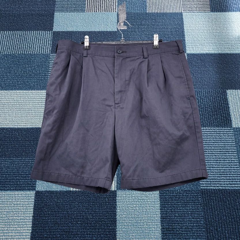 Jos. A. Bank Jos. A. Bank Shorts Mens 36 Blue Traveler Mid Rise Chino Bermuda Pleated Cotton Casual Outdoor 90s? Size US 36 / EU 52 - 1 Thumbnail