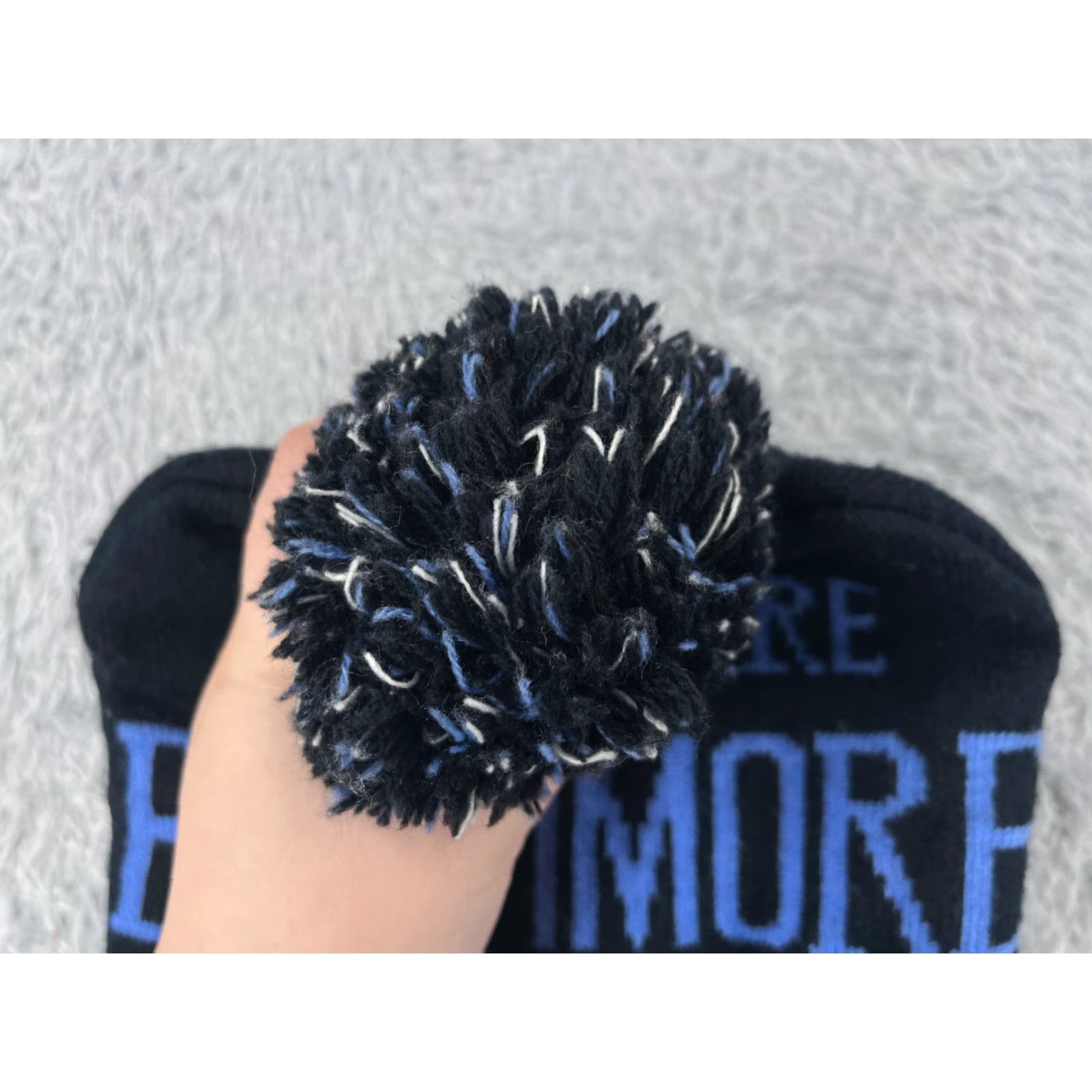 Vintage Baltimore Beanie Toque Adult One Size Blue White Stripe Knit Acrylic Ski Pom Beanie Mens Winter Size ONE SIZE - 4 Thumbnail