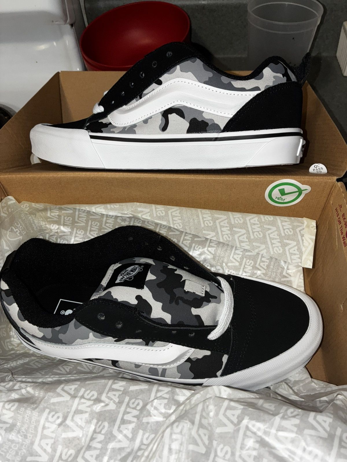 Vans Knu skool vans men size 8 woman size 9.5 Size US 8 / EU 41 - 1 Thumbnail