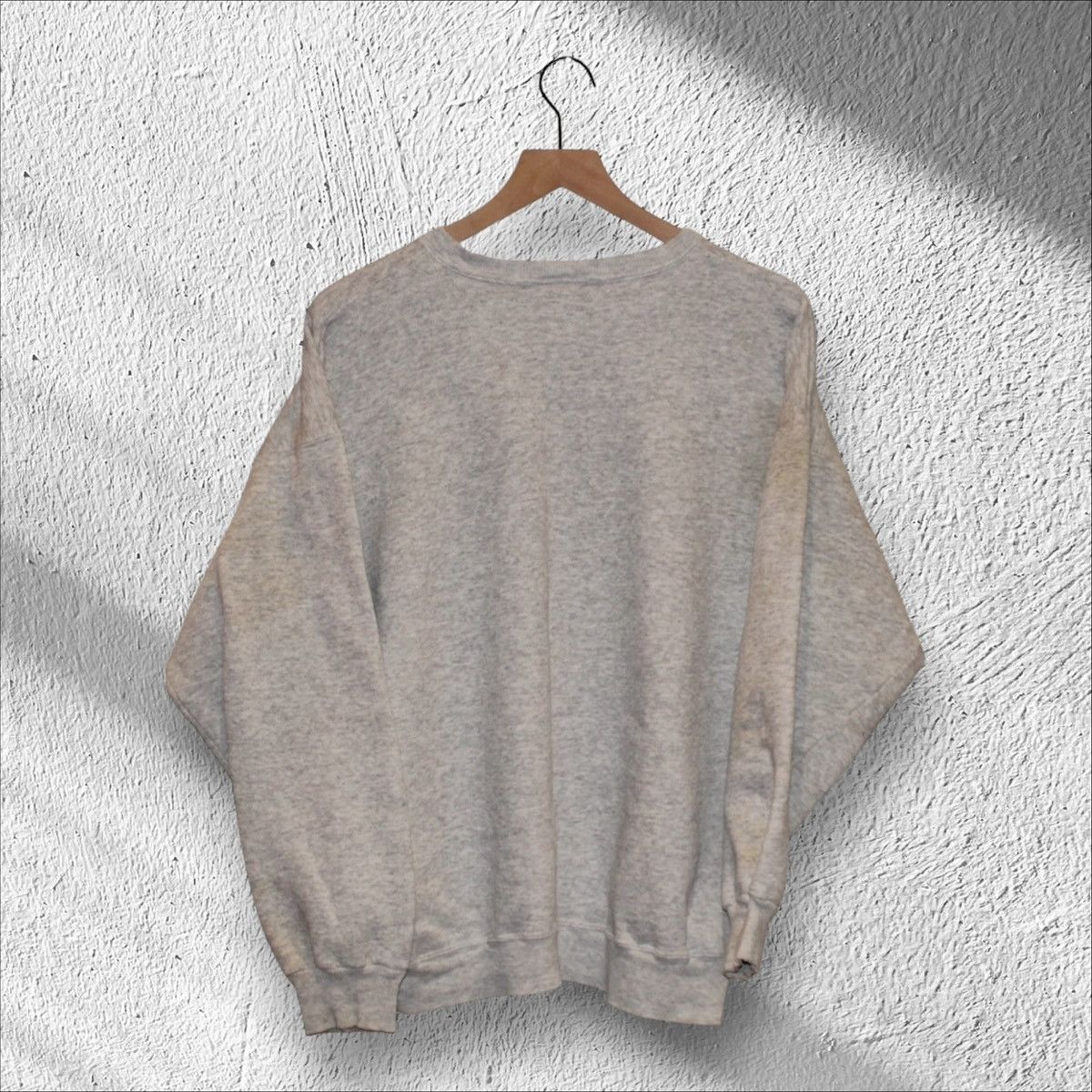 Vintage Vintage Blank Grey Crewneck Sweatshirt Pullover Large Size US L / EU 52-54 / 3 - 2 Thumbnail