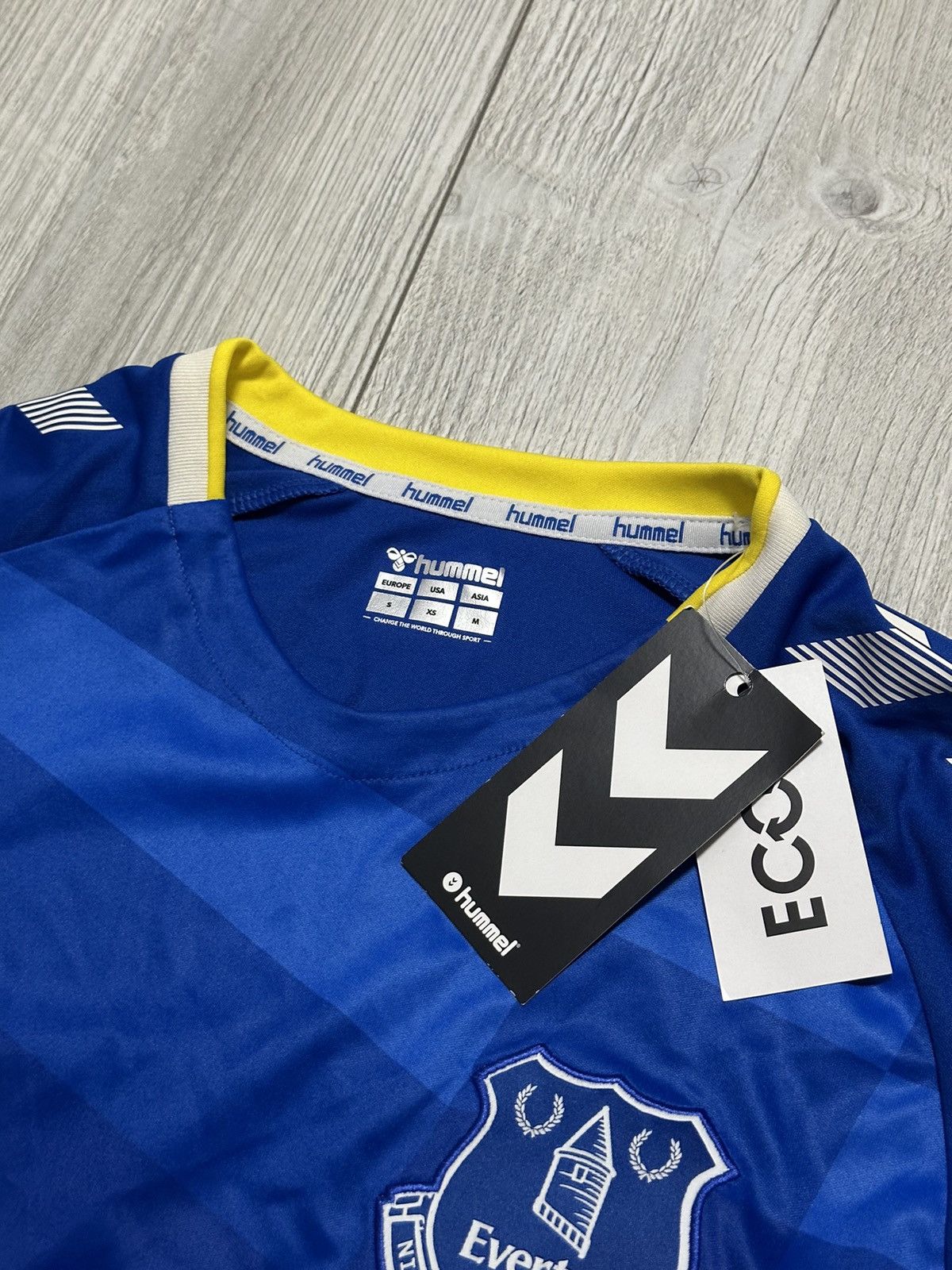 Hummel New Hummel Calvert-Lewin Everton Jersey Signed Shirt 20-21 Size US S / EU 44-46 / 1 - 6 Thumbnail