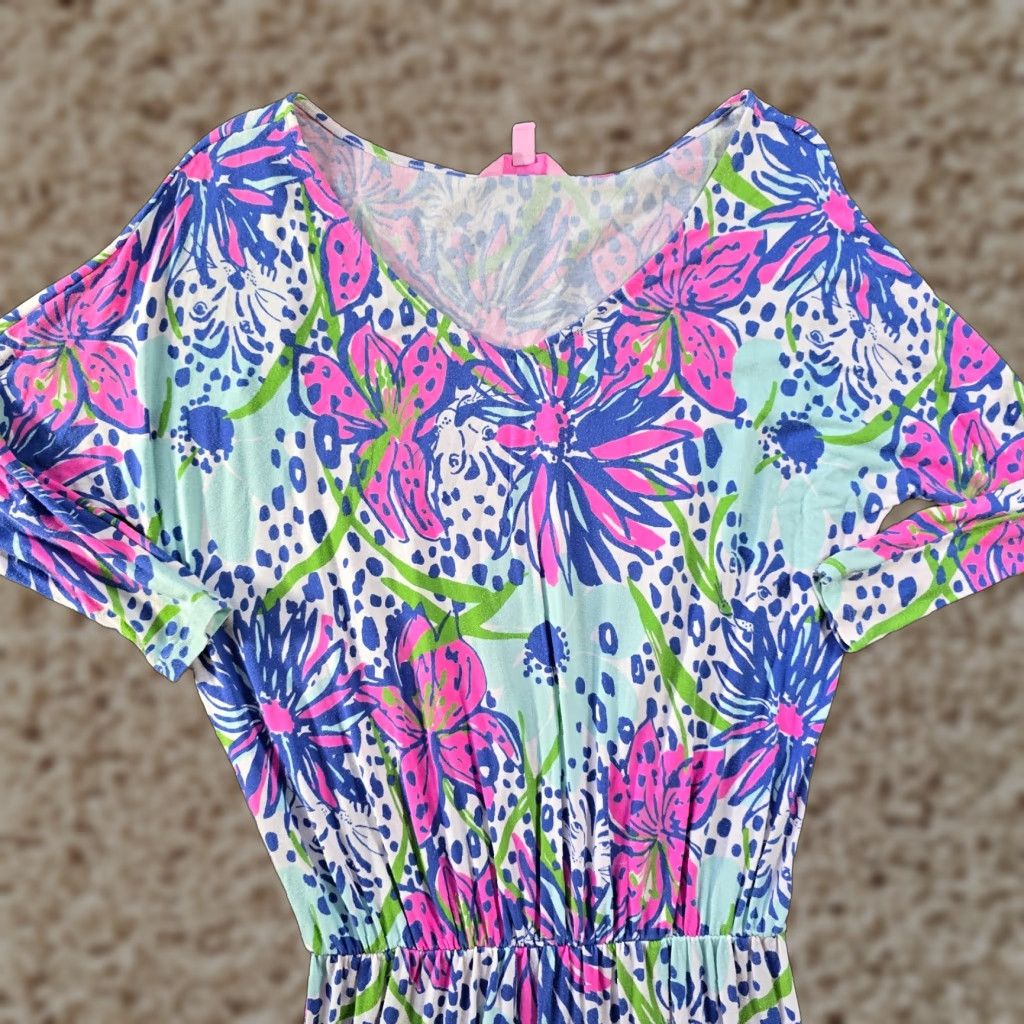 Lilly Pulitzer Lilly Pulitzer Dress Women XS Pink Blue Floral Leopard Cara Drop Waist Vine Knit Short Sleeve Dolman V-Neck Sheath Casual Summer Size XS / US 0-2 / IT 36-38 - 1 Thumbnail