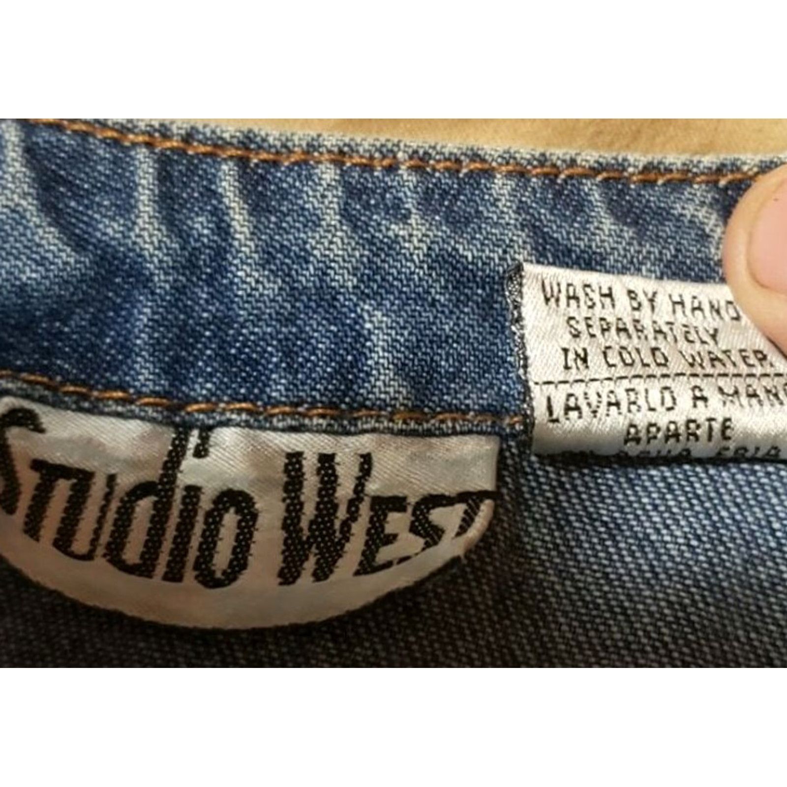 Vintage STUDIO WEST Denim Vest BLUE Embroidered Floral Casual Womens/Misses/Teens Large VEST Size 36" / US 14 / IT 50 - 7 Thumbnail