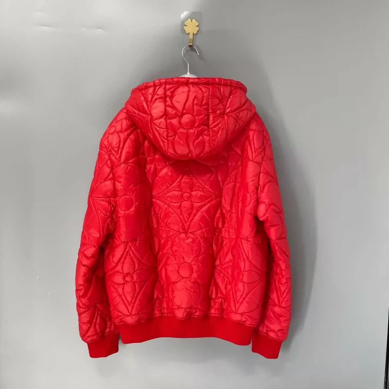 Louis Vuitton Louis Vuitton Red embossed presbyopic cotton-padded jacket Size US M / EU 48-50 / 2 - 2 Thumbnail