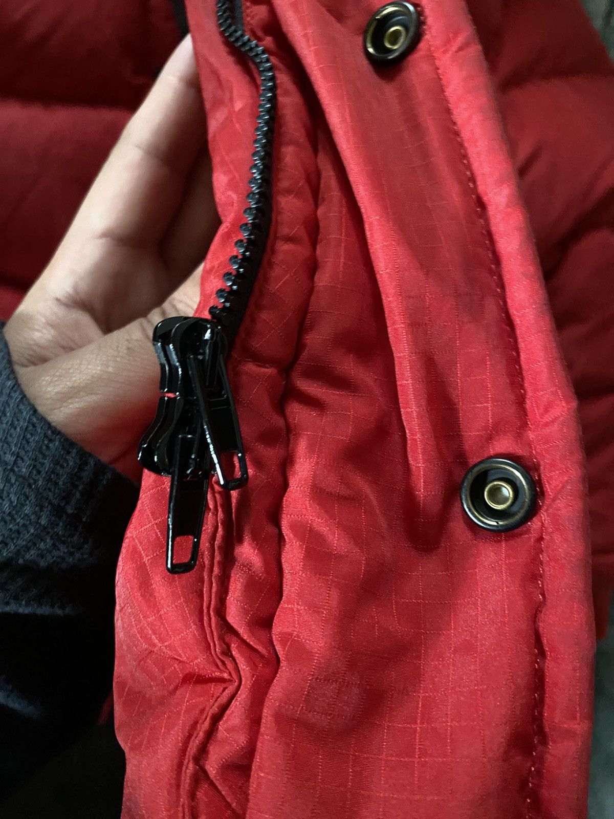 Balenciaga Balenciaga puffer with an hybrid scarf red Size US XXS / EU 40 - 9 Thumbnail