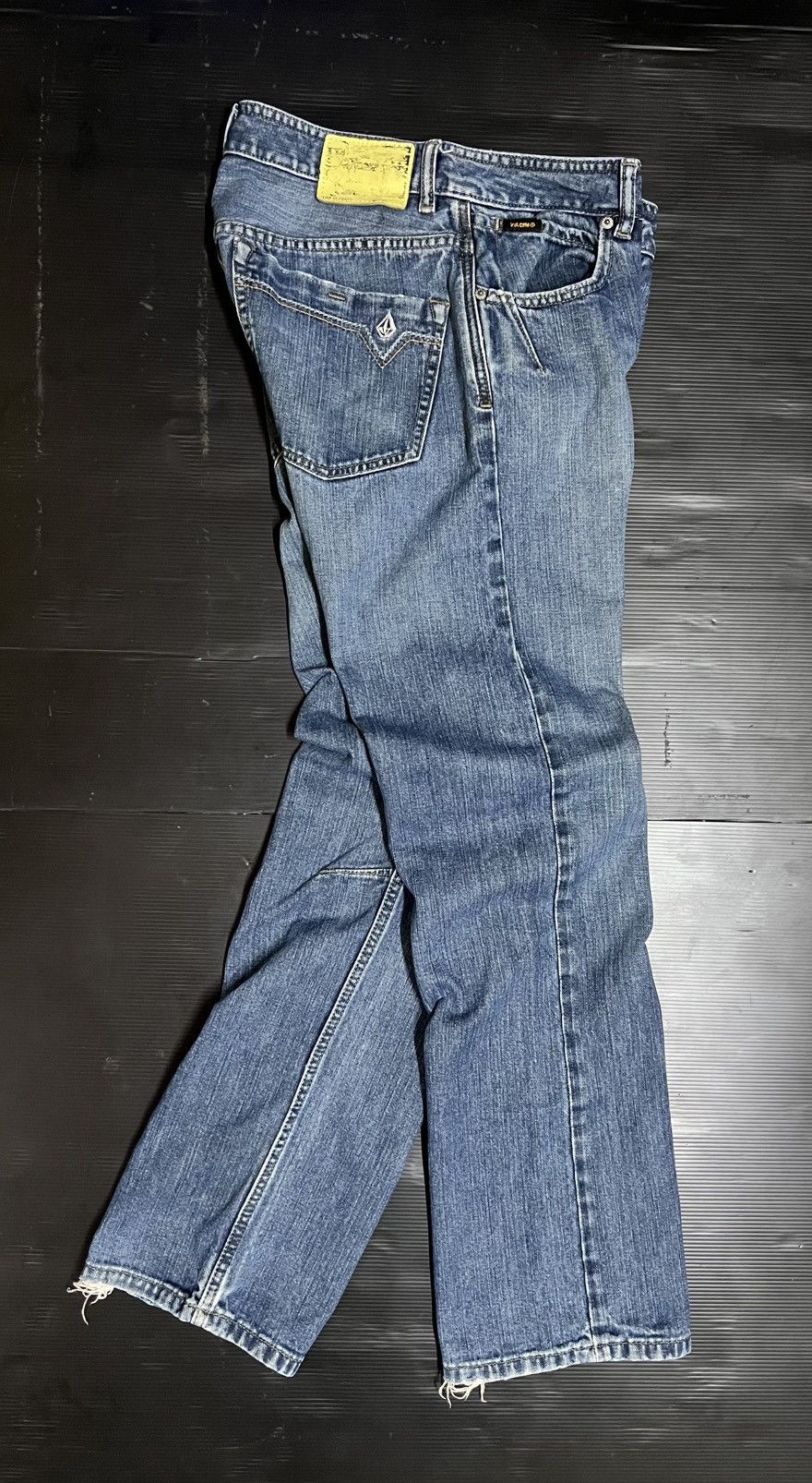 Volcom 🔥HOT DROPS🔥 Vintage 90s Thrashed Volcom Skate Jeans Size US 32 / EU 48 - 12 Thumbnail