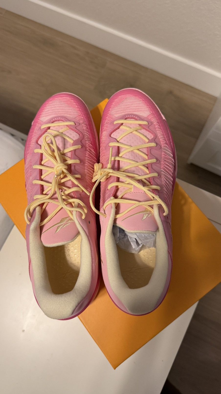 Pro Player Player 1 “Barbie” Size US 13 / EU 46 - 5 Thumbnail