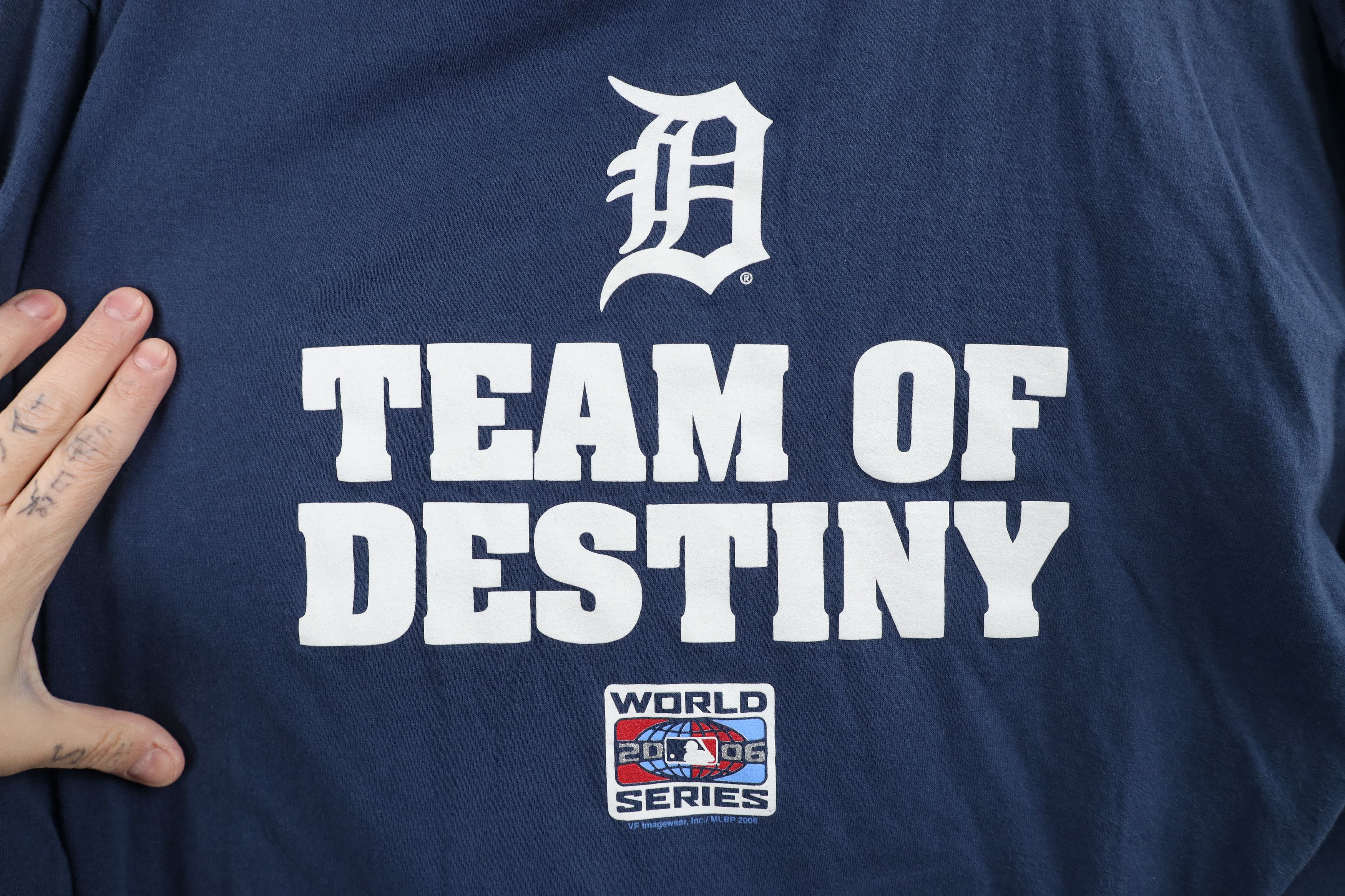 Vintage Vintage Y2K 2006 Detroit Tigers Baseball Long Sleeve T-Shirt Size US XL / EU 56 / 4 - 4 Thumbnail